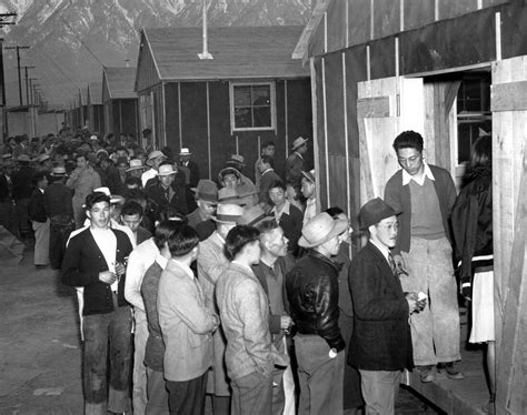 japanese internment camps reparations